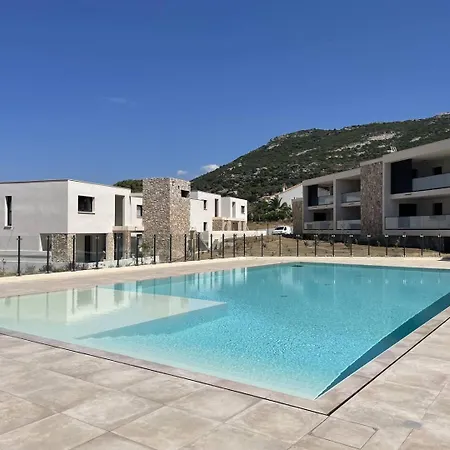 Magnifique T2 Vue Sur La Baie De Lägenhet