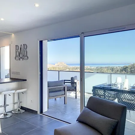 아파트 Magnifique T2 Vue Sur La Baie De 칼비